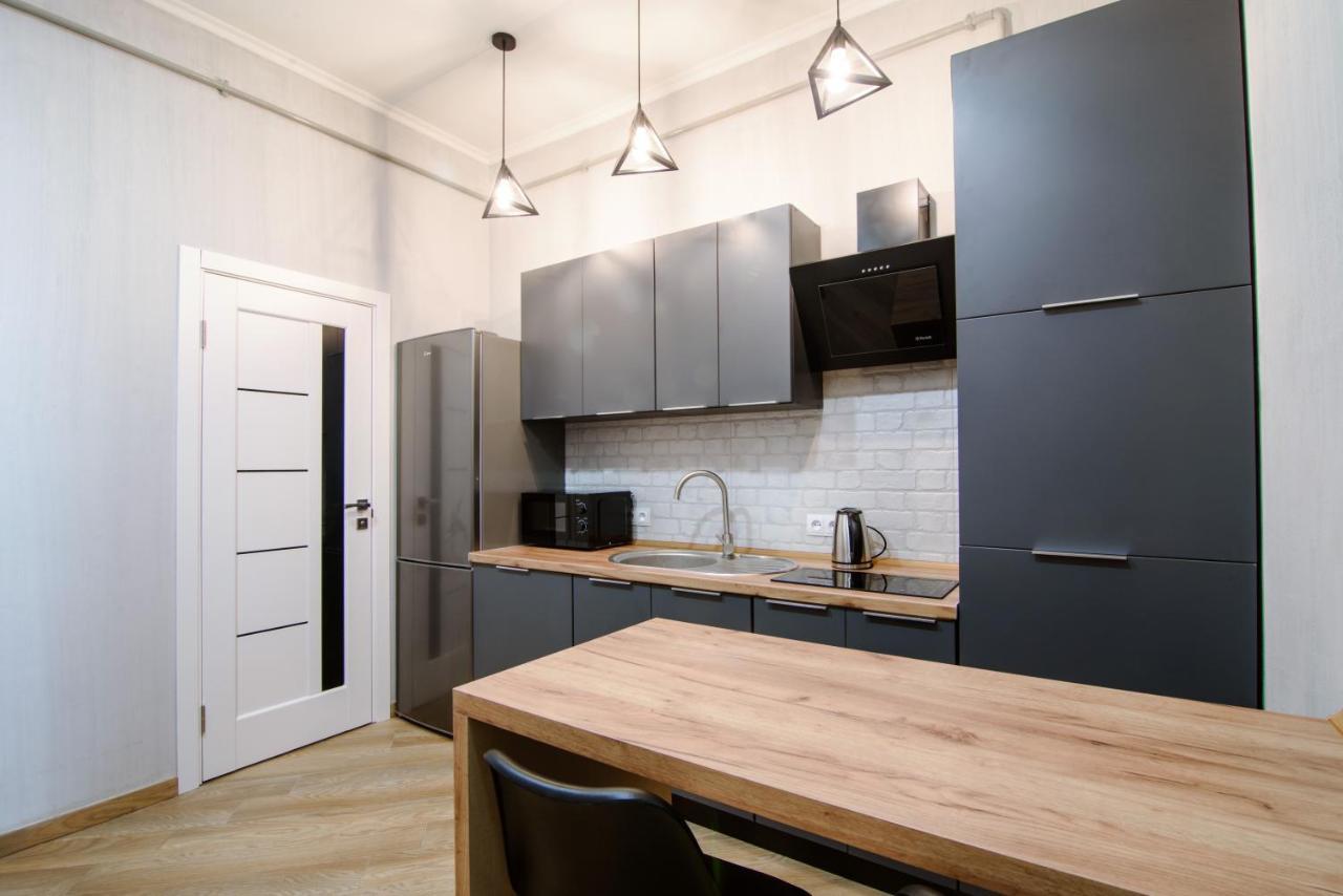 Myaparts R1 Lviv Exteriör bild